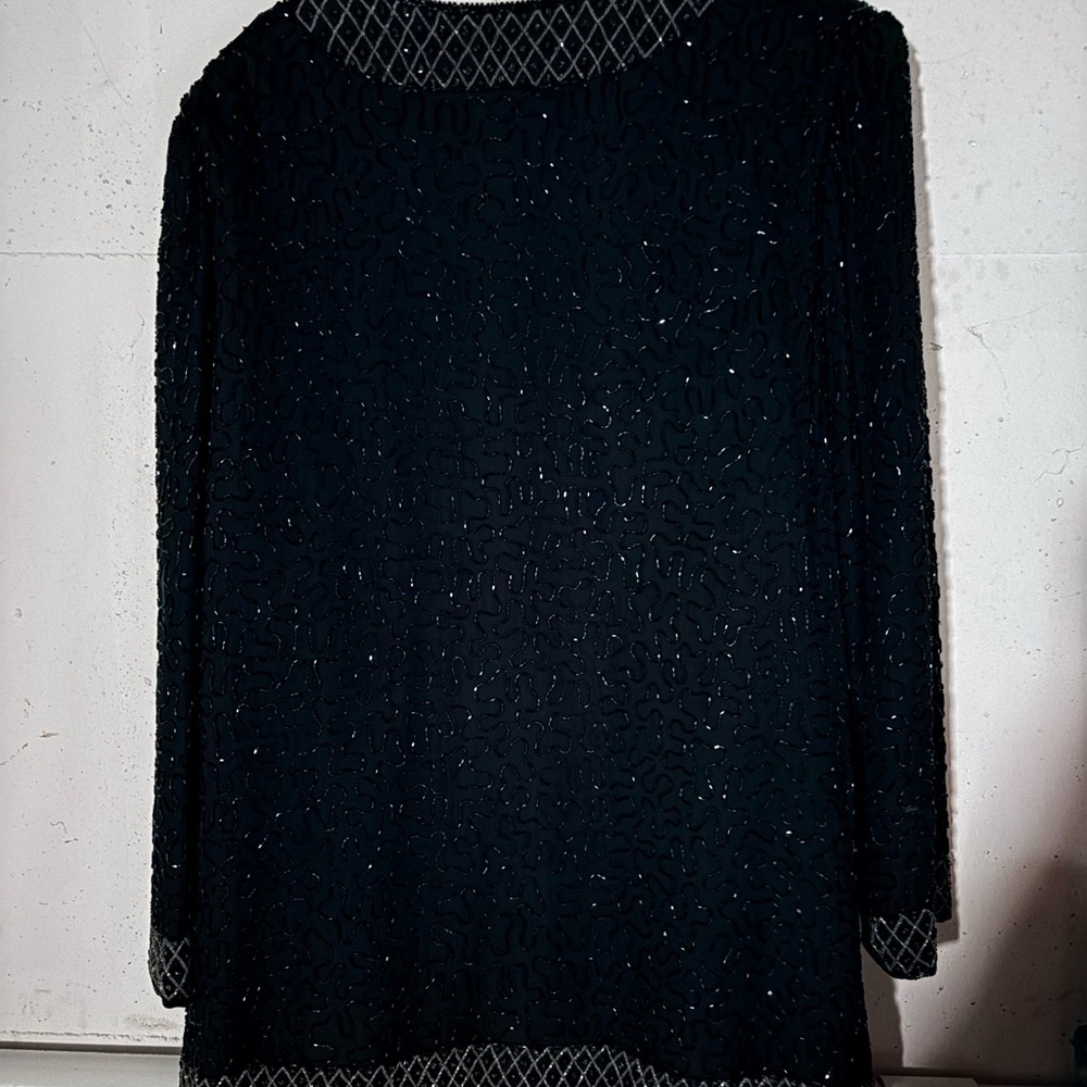 Elegant Black Beaded sparkly Women's formal wear - Picture 4 of 9